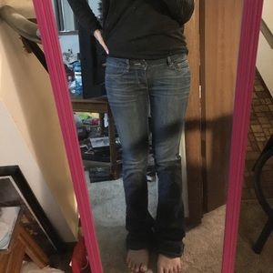 Bullhead slim boot jean.